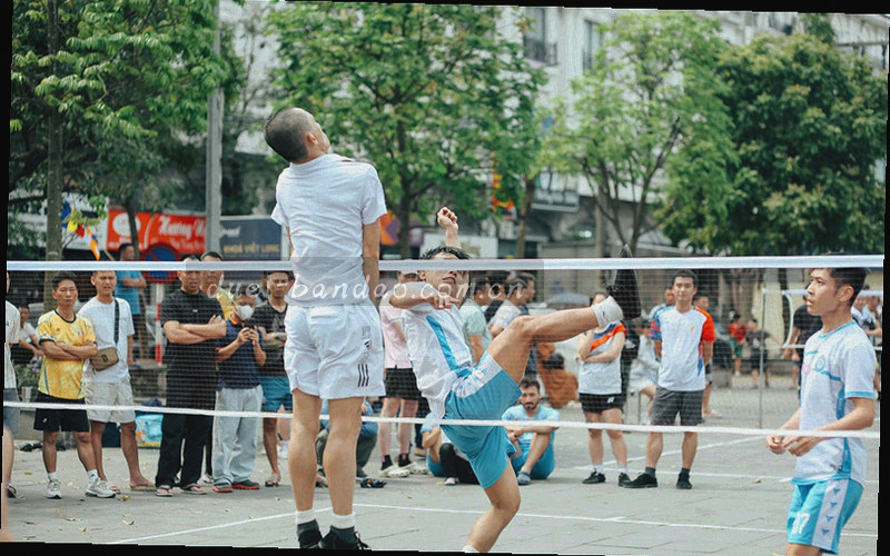 屏幕上的历史交锋数据表格